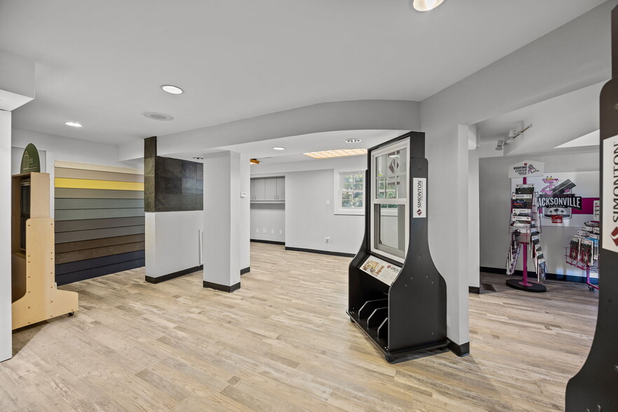 More Photos Of 44 Shoreline Dr, New Bern Medical For Sale