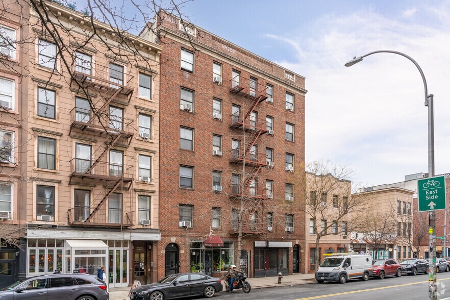 More Photos Of 59-61 Carmine St, New York Apartments For Lease