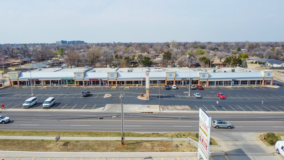 More Photos Of 6807-7013 N May Ave, Oklahoma City Unknown For Lease