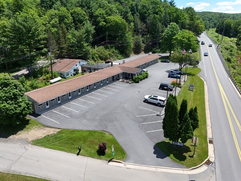 More Photos Of 1535 Port Matilda Hwy, Philipsburg Hotel For Sale