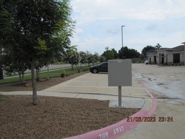 More Photos Of 1801 Rufe Snow Dr, Keller Medical For Lease