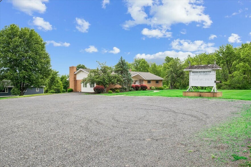 More Photos Of 3582 Us-22, Somerville Office For Sale