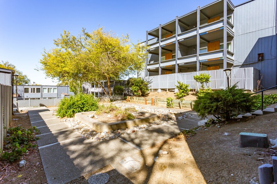 More Photos Of 201 Avian Dr, Vallejo Apartments For Sale