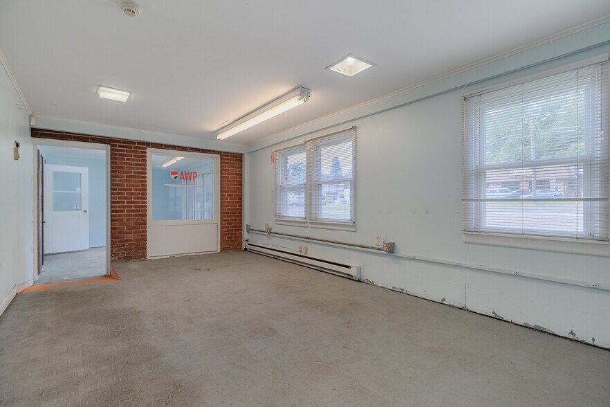 More Photos Of 36 Lake Avenue Ext, Danbury Manufacturing For Sale
