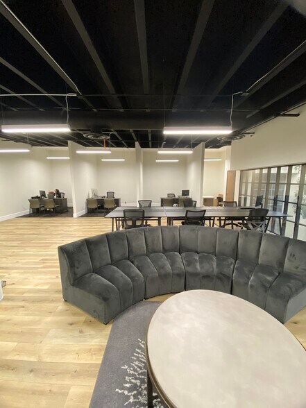 More Photos Of 3505 Cadillac Ave, Costa Mesa Office For Lease