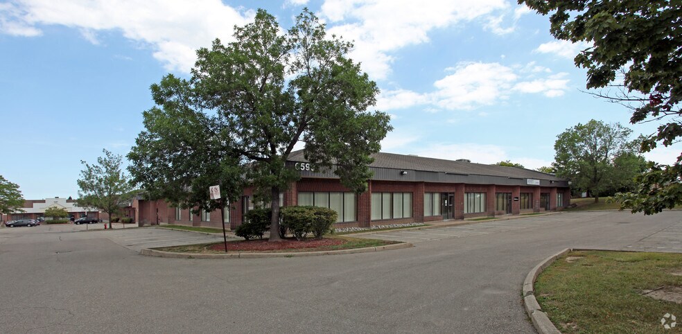 More Photos Of 6581 Kitimat Rd, Mississauga Unknown For Lease