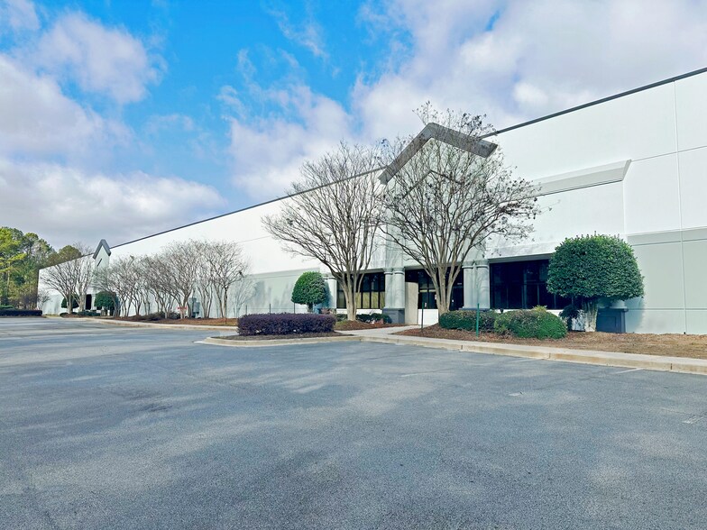 Primary Photo Of 2050 E Park Dr NE, Conyers Warehouse For Lease