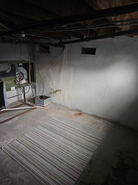 More Photos Of 1431 W Thatcher Blvd, Safford General Retail For Sale