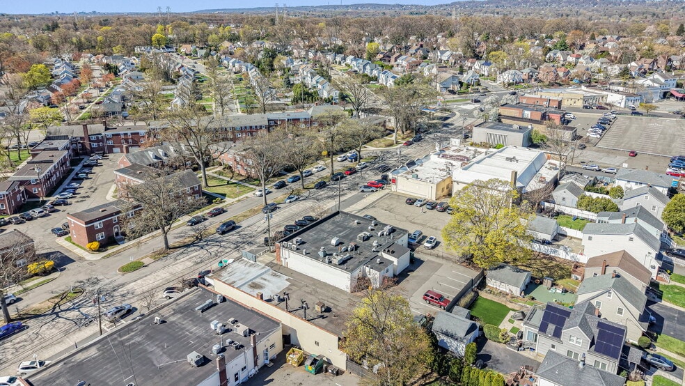 More Photos Of 72-76 Market St, Clifton Restaurant For Sale