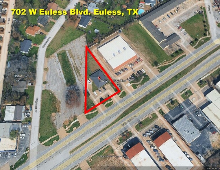 More Photos Of 702 W Euless Blvd, Euless Office Residential For Sale
