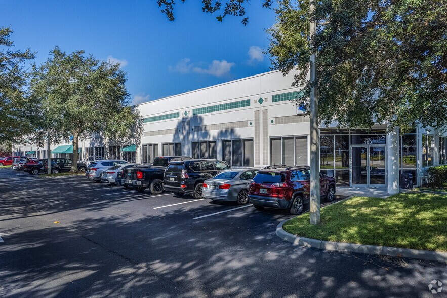 More Photos Of 4100 Metric Dr, Winter Park Warehouse For Lease