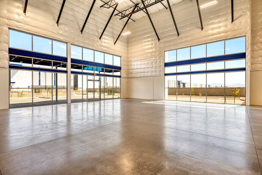 More Photos Of 12815 W Northern Ave, Glendale Unknown For Lease