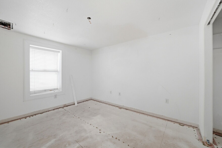 More Photos Of 609 N Grand Ave, Pueblo Storefront Retail Residential For Sale