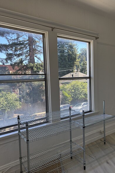 More Photos Of 210 Tunnel Ave, Richmond Apartments For Sale