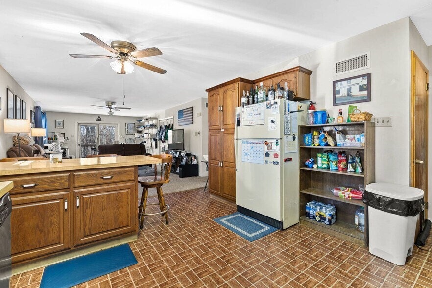 More Photos Of 309 Lynwood Ave, Jenkintown Warehouse For Sale