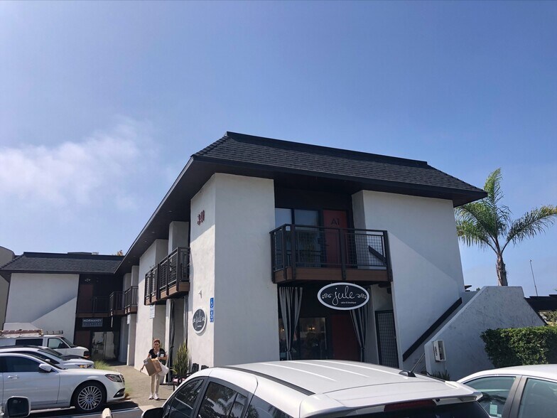 More Photos Of 337 S Cedros Ave, Solana Beach Unknown For Lease