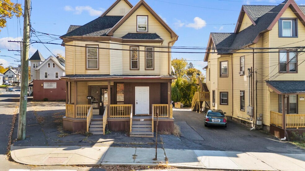 More Photos Of 74 Holmes Ave, Waterbury Storefront Retail Residential For Sale