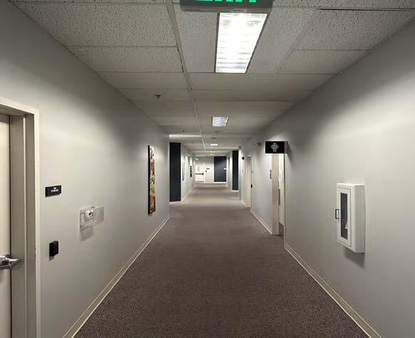 More Photos Of 2828 S Corbett Ave, Portland Office For Sale