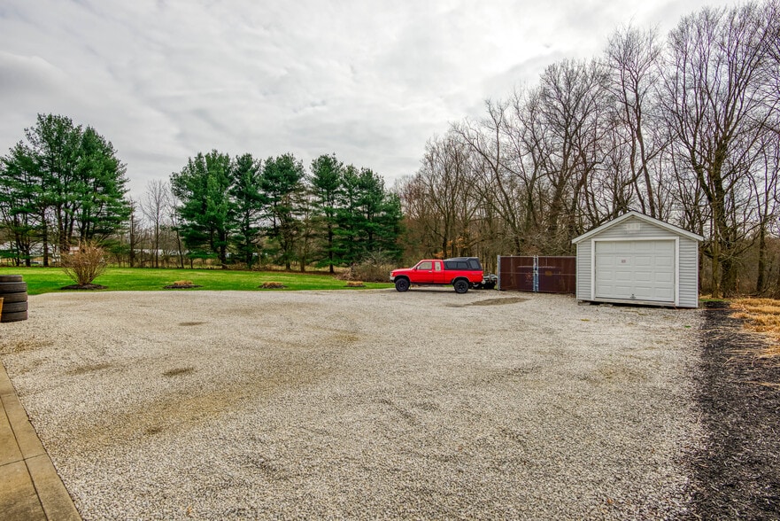 More Photos Of 5071 OH-43 Rd, Kent Auto Repair For Sale