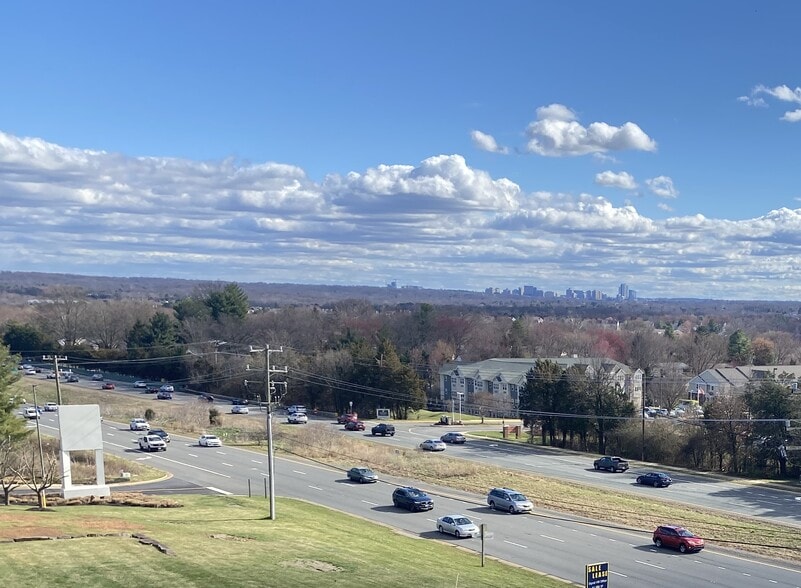 More Photos Of 21335 Signal Hill Plaza, Sterling Office For Sale