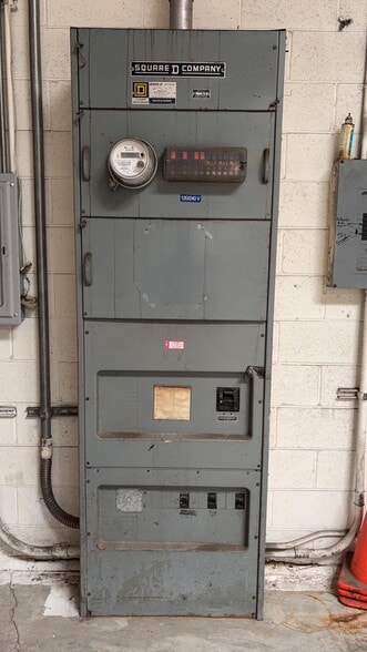 More Photos Of 2412 Lee Ave, South El Monte Warehouse For Lease
