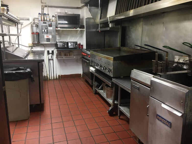 More Photos Of 9915 W 6 Mile Rd, Brimley Restaurant For Lease
