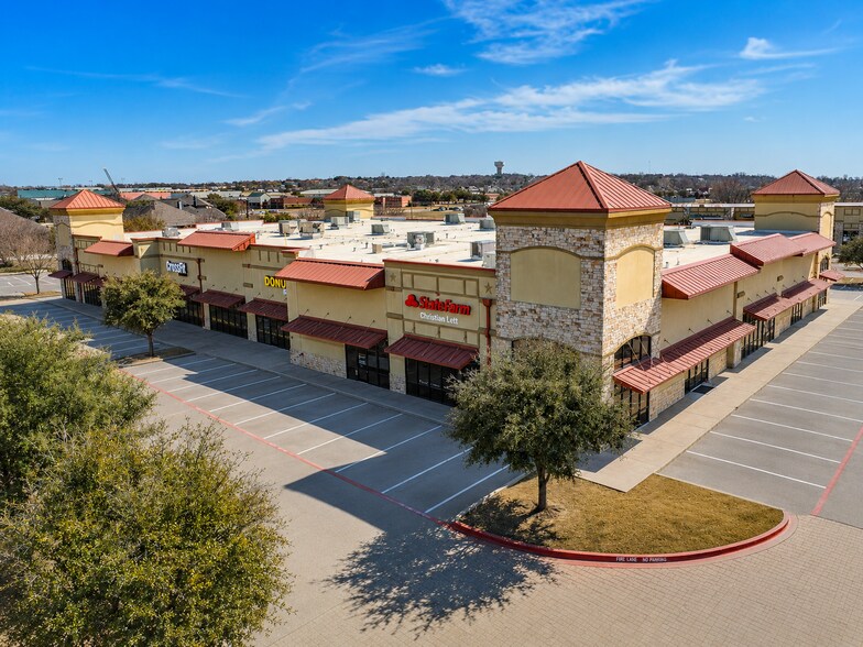 More Photos Of 861 N Coleman St, Prosper General Retail For Lease
