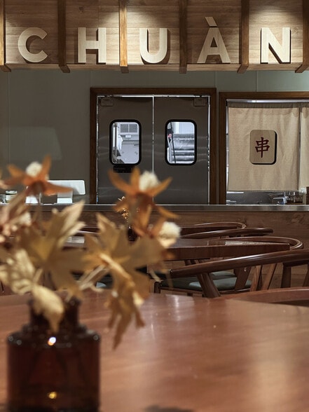 More Photos Of 13824 Red Hill Ave, Tustin Restaurant For Lease