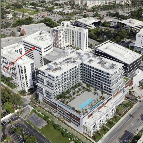 More Photos Of 2920 NE 207th St, Aventura Office Residential For Lease