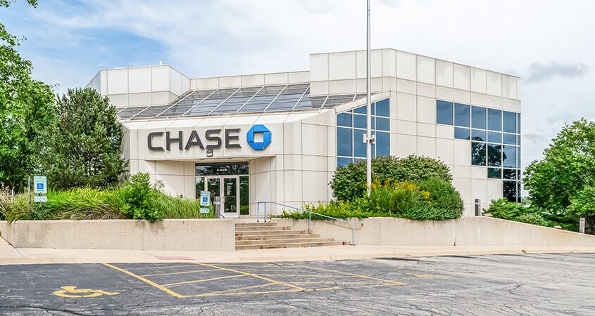 More Photos Of 4425 Harrison Ave, Rockford Office For Lease