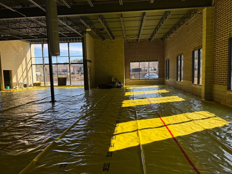 More Photos Of 640 Claremore Professional Way, Woodstock Medical For Lease