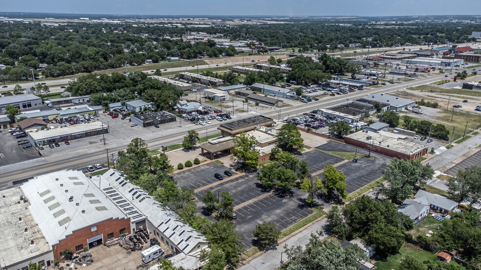 More Photos Of 5950 E Admiral Pl, Tulsa Lodge Meeting Hall For Sale