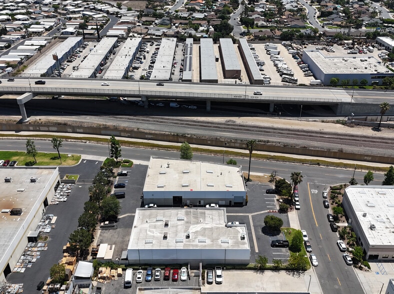 More Photos Of 2891 Sampson Ave, Corona Manufacturing For Lease