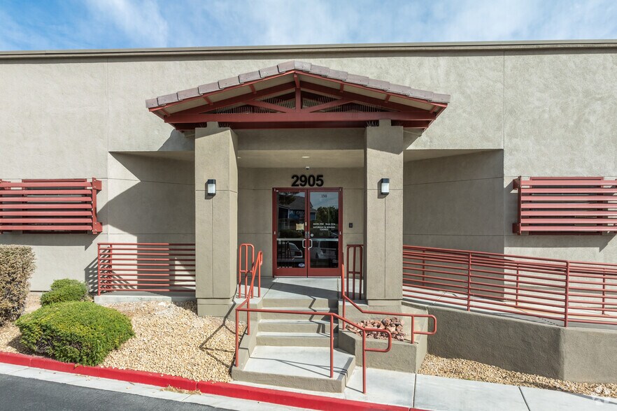 More Photos Of 2905 Lake East Dr, Las Vegas Office For Lease