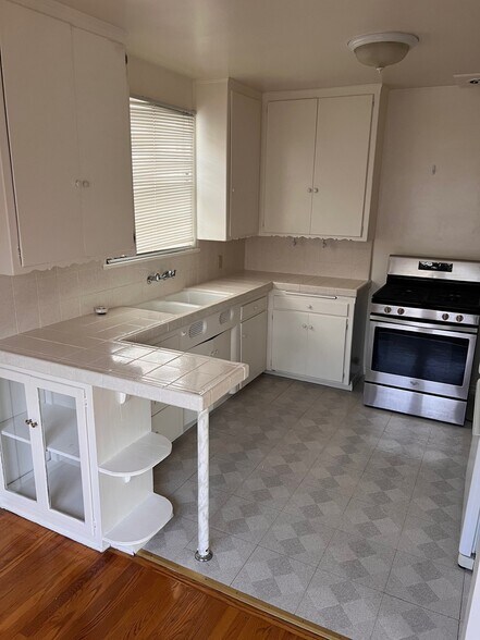 More Photos Of 10612 Wilkins Ave, Los Angeles Multifamily For Sale