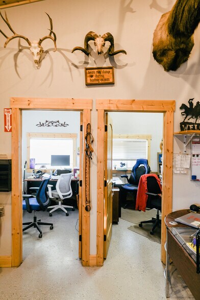 More Photos Of 40 Taylor dr, Dillon Industrial For Sale