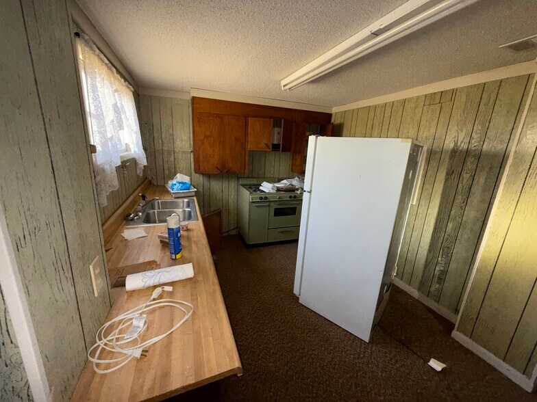 More Photos Of 402 Houston st, Flomaton Religious Facility For Sale