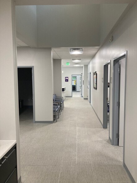 More Photos Of 6637 Gunn Hwy, Tampa Medical For Lease