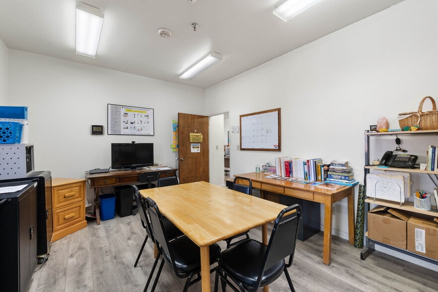 More Photos Of 1455 Willow Creek Rd, Prescott Religious Facility For Sale