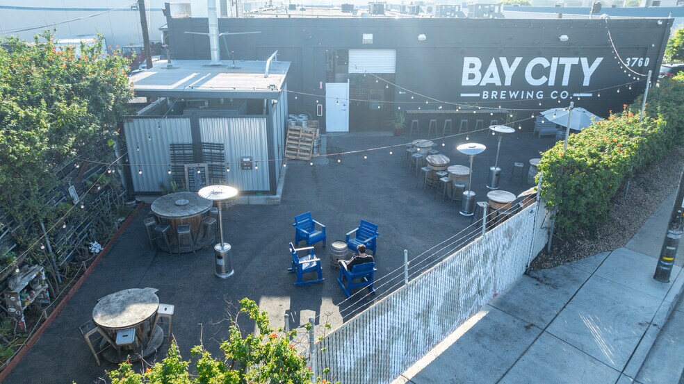 More Photos Of 3770 Hancock St, San Diego Unknown For Lease