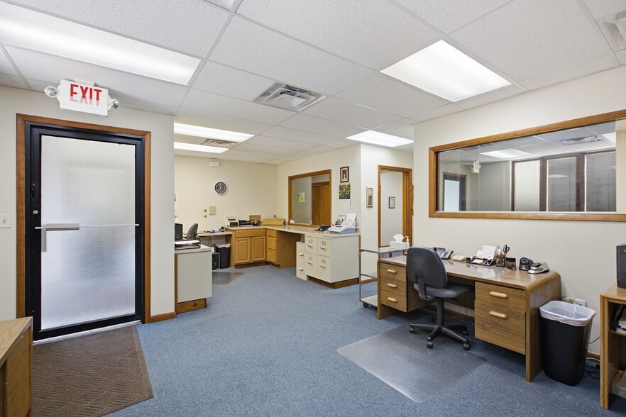 More Photos Of 3519 Bigelow Blvd, Pittsburgh Office For Sale