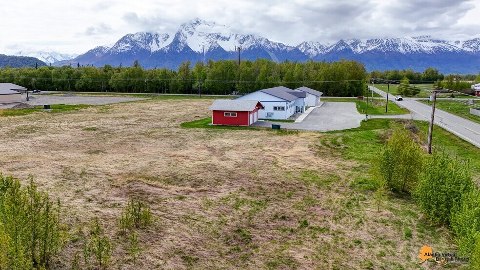 More Photos Of 1075 S Inner Springer Loop, Palmer Industrial For Sale