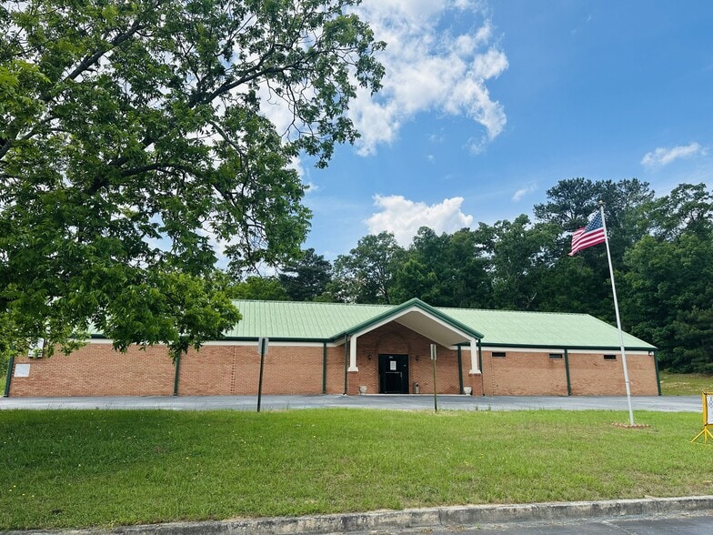 Primary Photo Of 4611 Highway 138 SW, Stockbridge Specialty For Sale