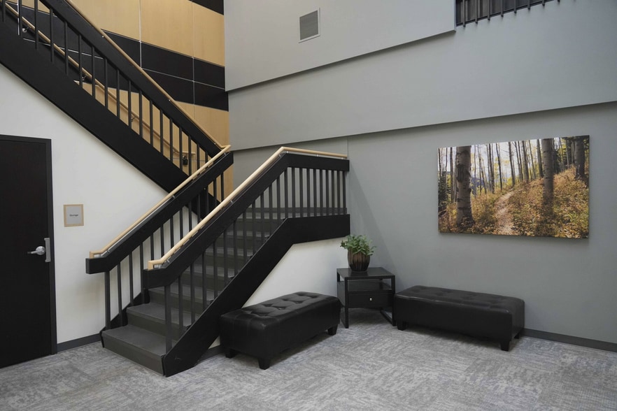 More Photos Of 9950 W 80th Ave, Arvada Medical For Lease