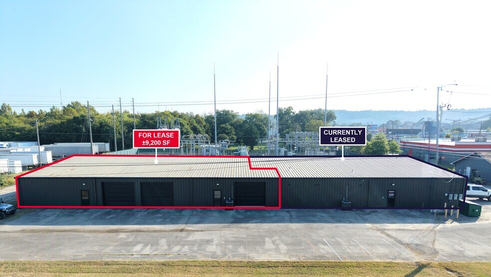 More Photos Of 2501 Commerce Cir, Tarrant Warehouse For Lease