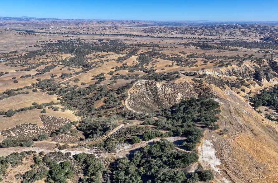 More Photos Of 12000 Nacimiento Lake Dr, Bradley Land For Sale