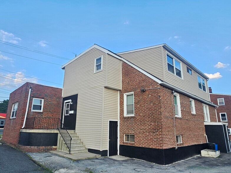 More Photos Of 127 N Black Horse Pike, Mount Ephraim Office Residential For Sale