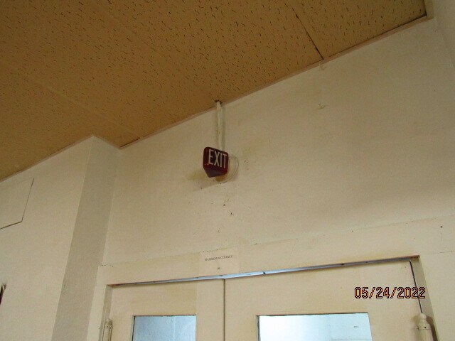 More Photos Of 301 N Washington St, Ardmore Distribution For Sale