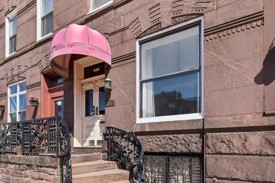 More Photos Of 1611 S Broad St, Philadelphia Specialty For Sale