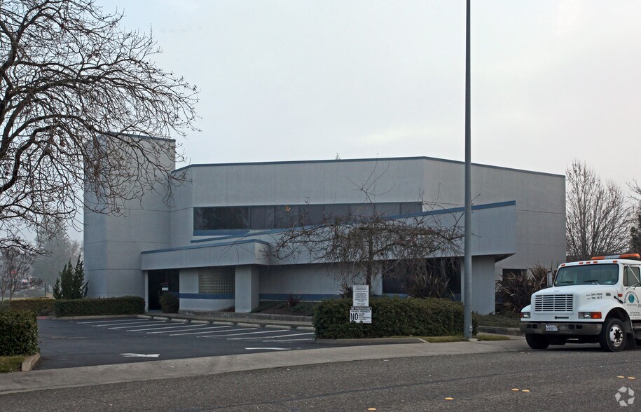 Primary Photo Of 1613 Santa Clara Dr, Roseville Office For Sale